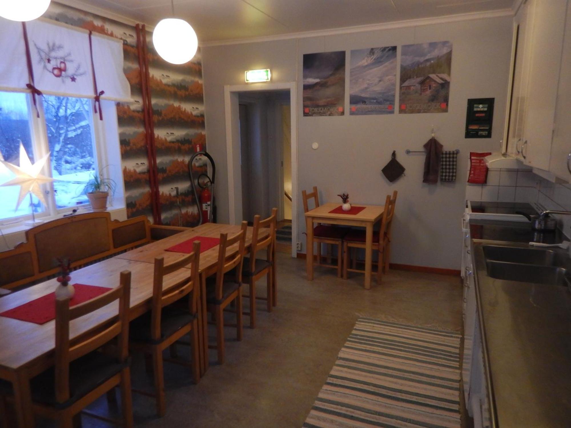Jokkmokks Vandrarhem Asgard Exterior foto